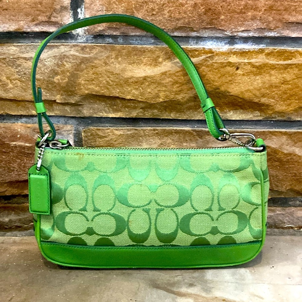 Vintage coach small shoulder bag